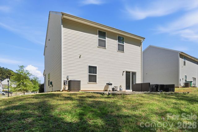 9528 Weikert Road, Charlotte, NC 28215