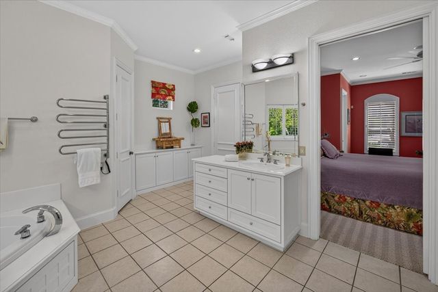 6900 Baltusrol Road, Fort Worth, TX 76132