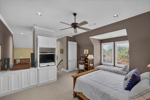 6900 Baltusrol Road, Fort Worth, TX 76132