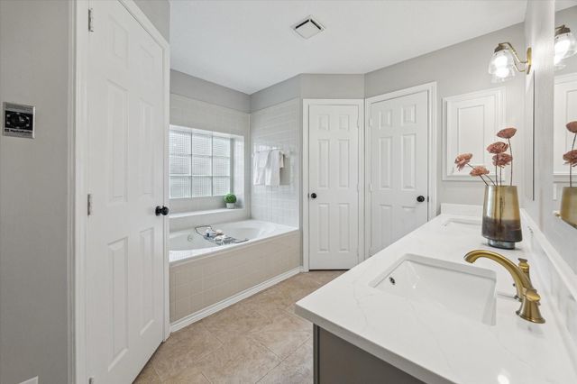 1147 Curtin Street, Houston, TX 77018