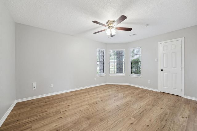 1147 Curtin Street, Houston, TX 77018