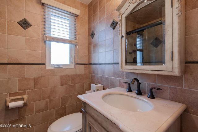 7 Vine Court, Long Branch, NJ 07740