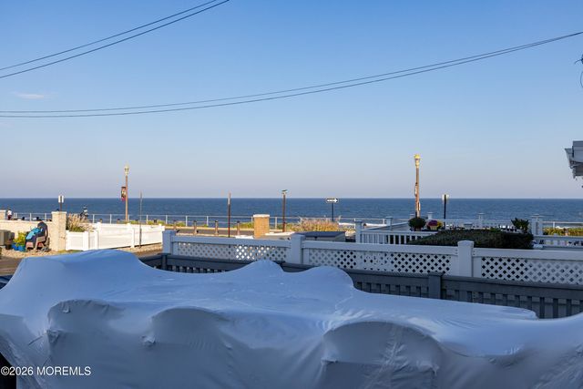7 Vine Court, Long Branch, NJ 07740