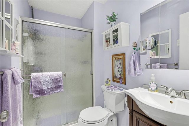 1930 E Sunvale Drive, Olathe, KS 66062