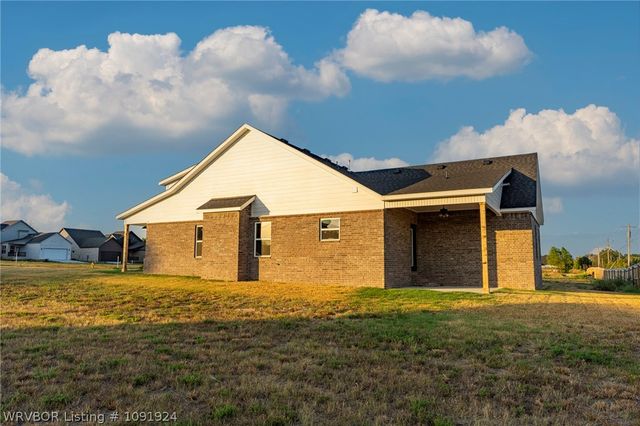 6925 Spruce Street, Fort Smith, AR 72916