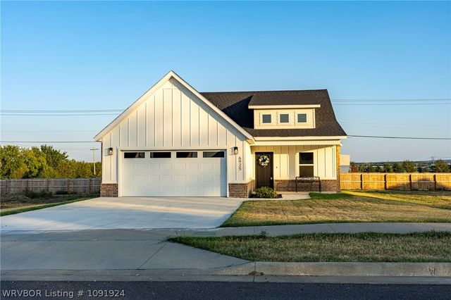 6925 Spruce Street, Fort Smith, AR 72916