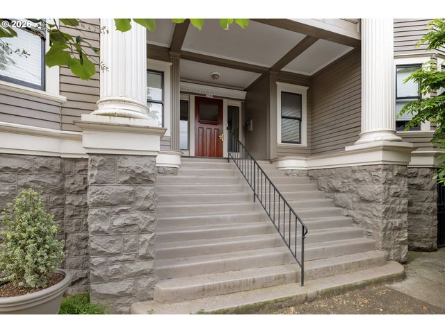 2046 Nw FLANDERS St 3, Portland, OR 97209