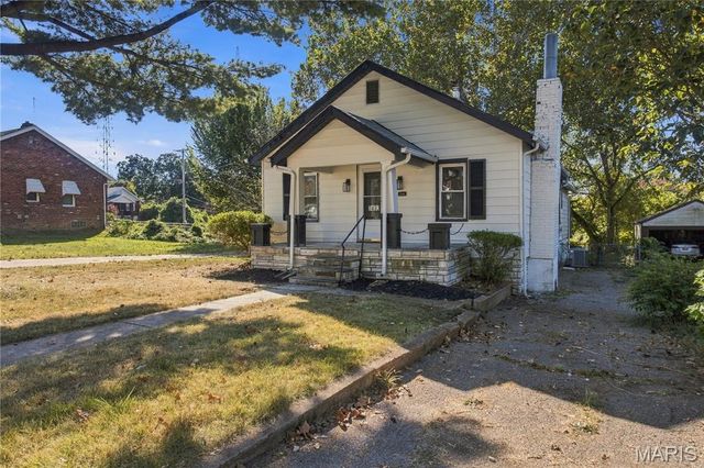 7410 Liberty Avenue, University City, MO 63130