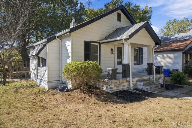 7410 Liberty Avenue, University City, MO 63130