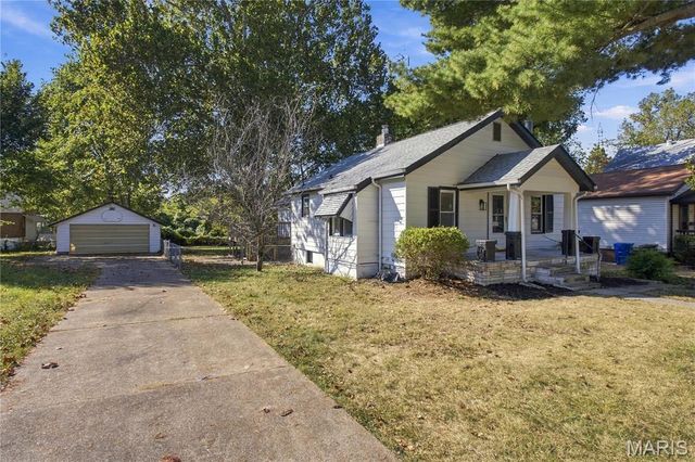 7410 Liberty Avenue, University City, MO 63130