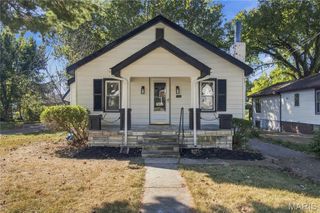 7410 Liberty Avenue, University City, MO 63130