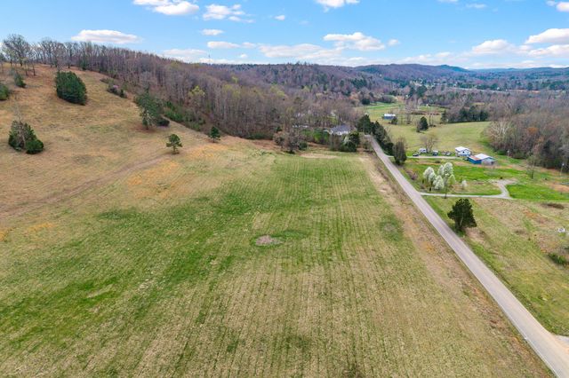 7 N Nopone Valley Road, Decatur, TN 37322