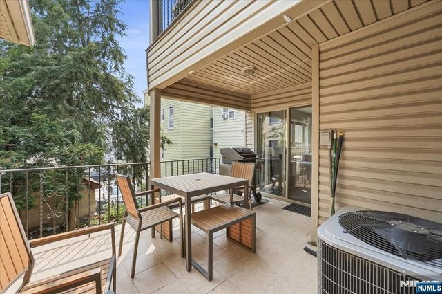 304 Palisade Avenue 201, Union City, NJ 07087