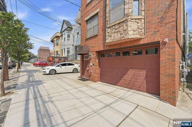 304 Palisade Avenue 201, Union City, NJ 07087
