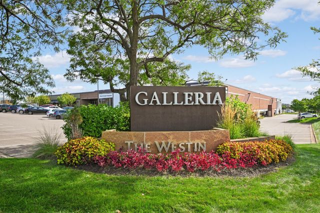 4101 Parklawn Avenue 316, Edina, MN 55435