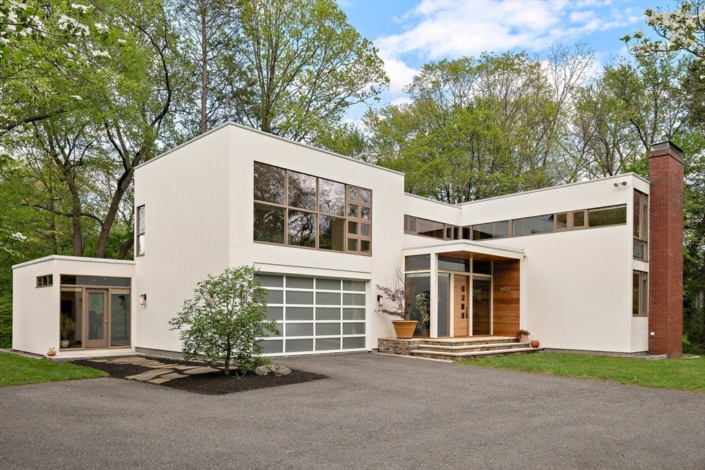 607 Main Street, Concord, MA 01742