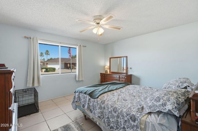 8235 E KILAREA Avenue, Mesa, AZ 85209