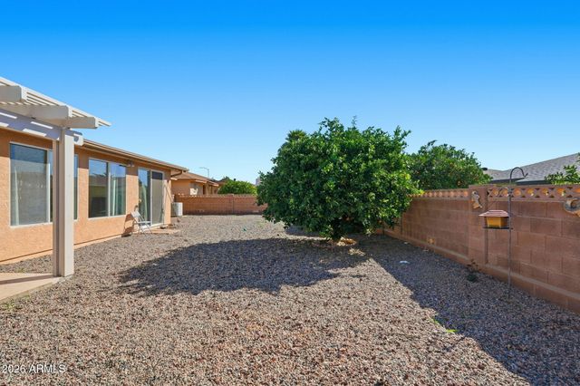 8235 E KILAREA Avenue, Mesa, AZ 85209