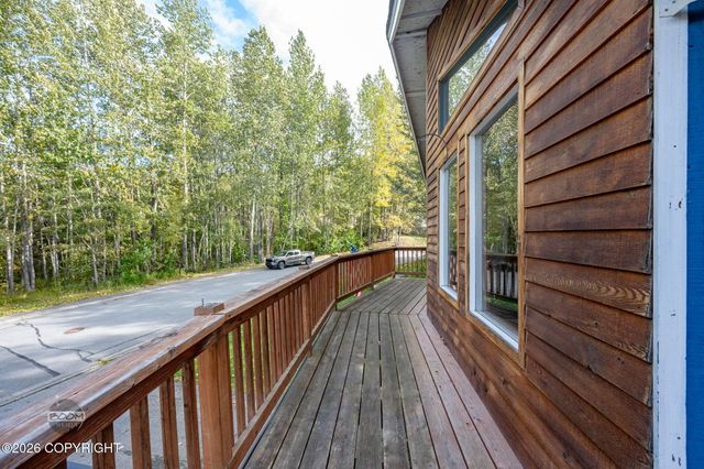 17820 Beaujolais Drive, Eagle River, AK 99577