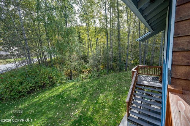 17820 Beaujolais Drive, Eagle River, AK 99577
