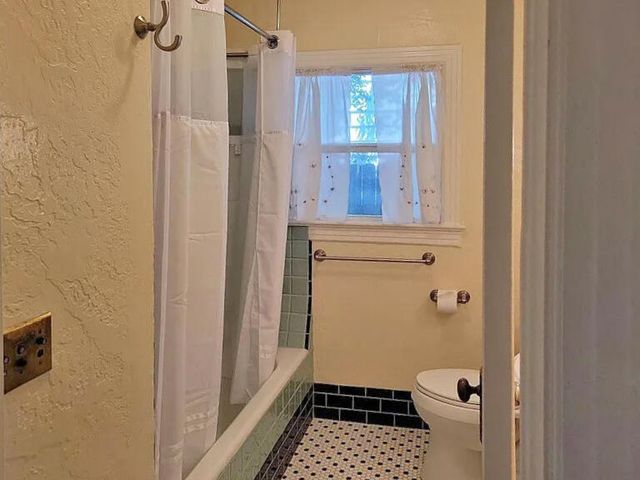 55 N Orange Street, Medford, OR 97501