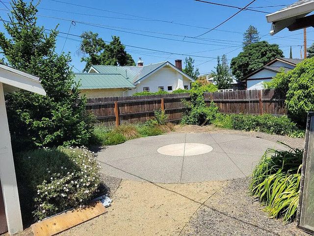 55 N Orange Street, Medford, OR 97501
