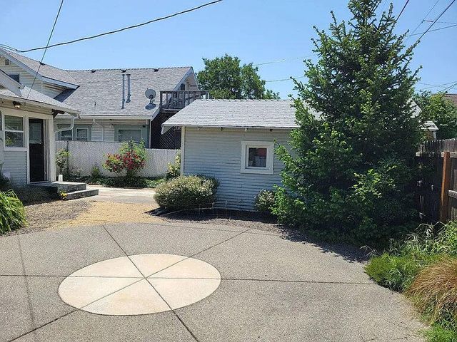 55 N Orange Street, Medford, OR 97501