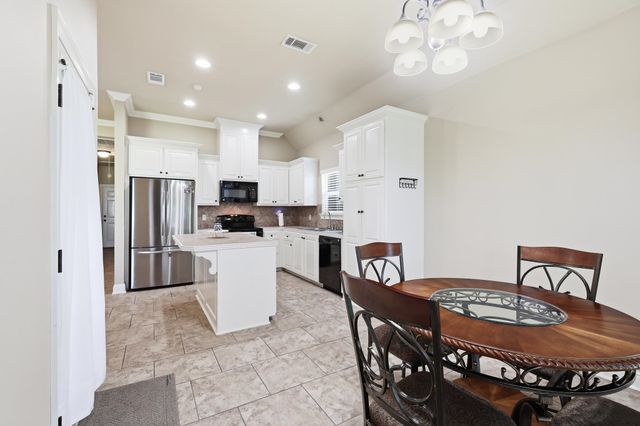122 Dicharry Ct, Thibodaux, LA 70301