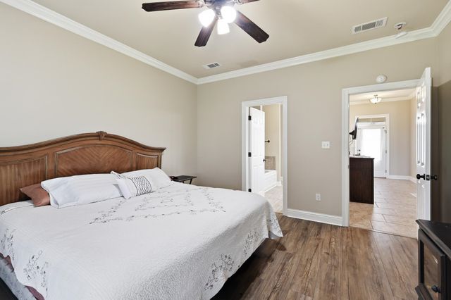 122 Dicharry Ct, Thibodaux, LA 70301