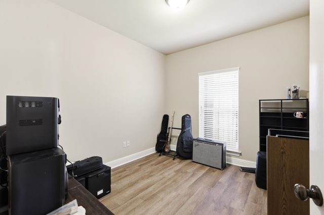 122 Dicharry Ct, Thibodaux, LA 70301