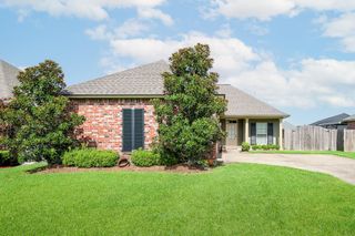 122 Dicharry Ct, Thibodaux, LA 70301