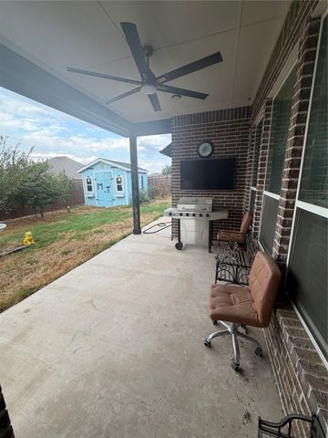 4005 Gallivant Drive, Granbury, TX 76049