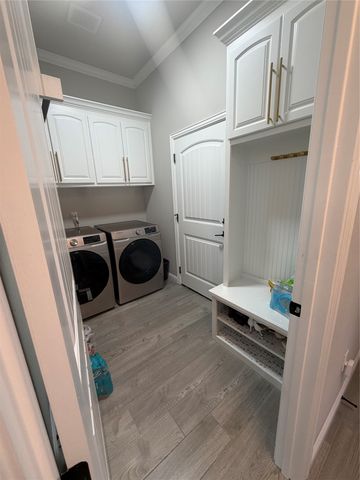 4005 Gallivant Drive, Granbury, TX 76049