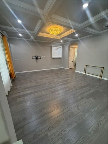 4005 Gallivant Drive, Granbury, TX 76049