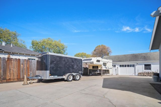 805 Iverson Street, Salinas, CA 93901