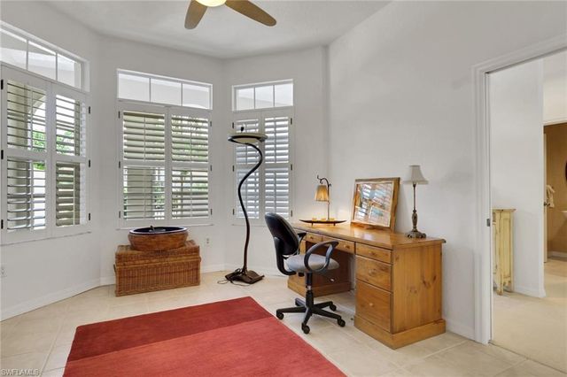 4872 Boulevard CT, Naples, FL 34103