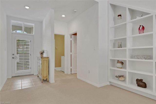 4872 Boulevard CT, Naples, FL 34103