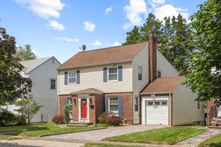 33 Mapes Ave, Nutley Twp., NJ 07110