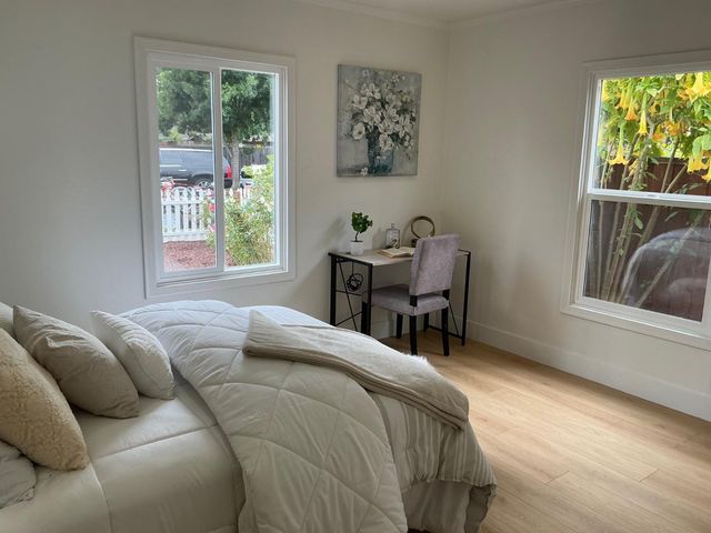 3021 Glendale Avenue, Redwood City, CA 94063