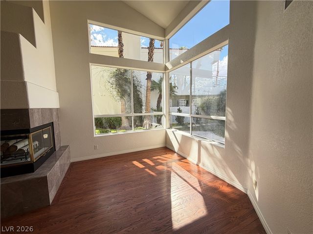 7468 Orange Haze Way, Las Vegas, NV 89149
