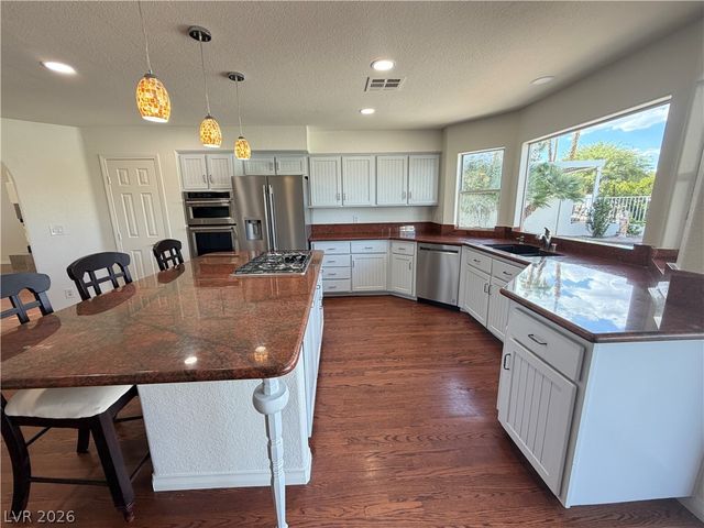 7468 Orange Haze Way, Las Vegas, NV 89149