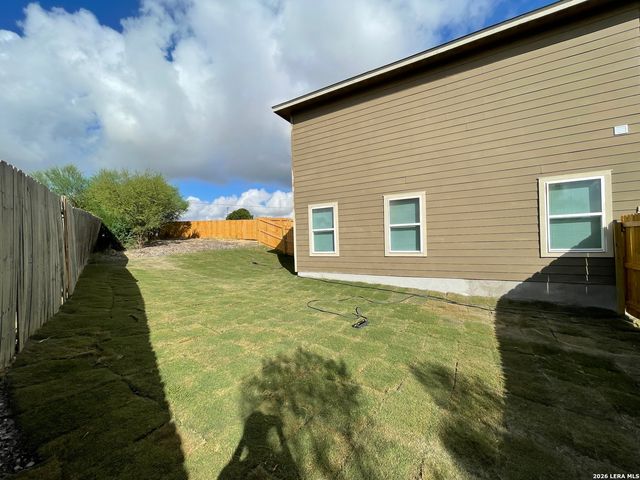 7311 Colina Way, Converse, TX 78109