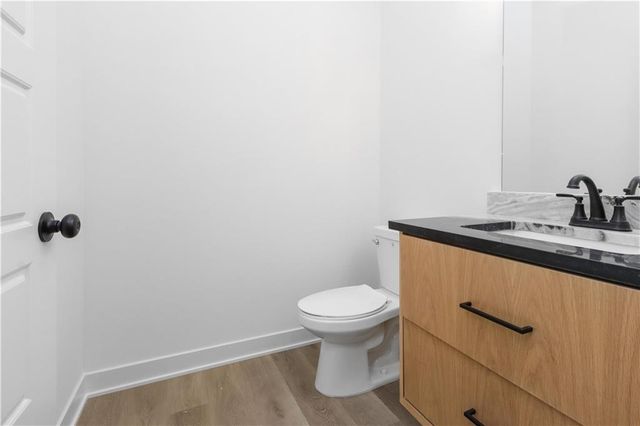 22518 W 93rd Street, Lenexa, KS 66227