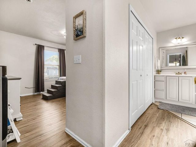 190 Kingsley Ave, Pueblo, CO 81005