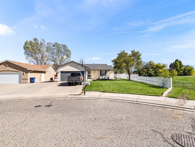 190 Kingsley Ave, Pueblo, CO 81005