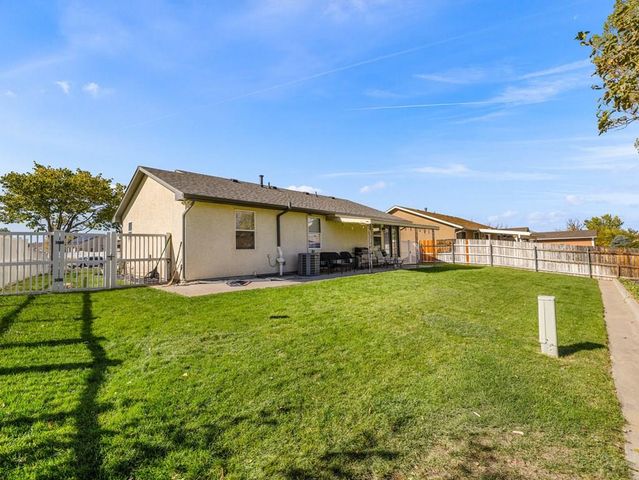 190 Kingsley Ave, Pueblo, CO 81005