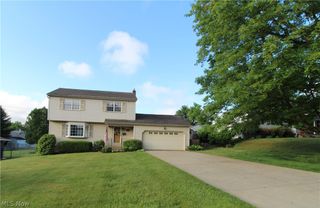 2329 Venloe Drive, Poland, OH 44514