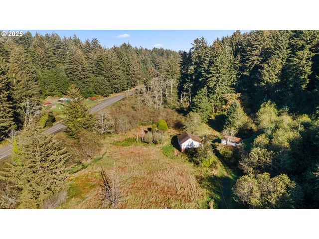 90410 CAPE ARAGO Hwy, Coos Bay, OR 97420