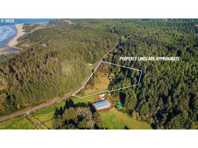 90410 CAPE ARAGO Hwy, Coos Bay, OR 97420