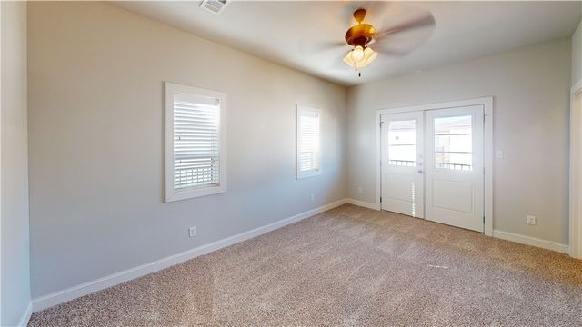 203 Brentwood Drive E 53, College Station, TX 77840